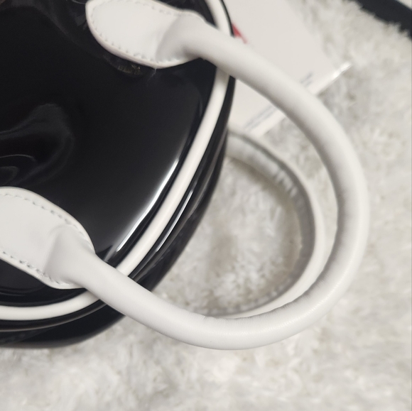 Brand New MLB SOX Two Way Bag - Picture 12 of 12